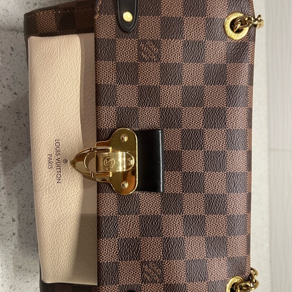 LOUIS VUITTON 
Damier Ebene Vavin PM Creme. - Picture 3 of 16